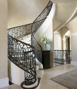 Лестница с узорчатыми коваными перилами Код: ЛП-94