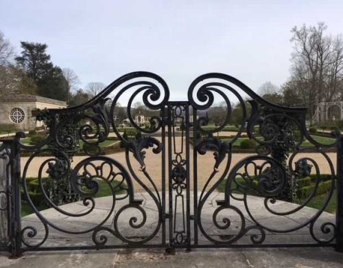 Ковка кованых ворот